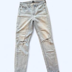 Light Blue Distressed GAP Women Jeans